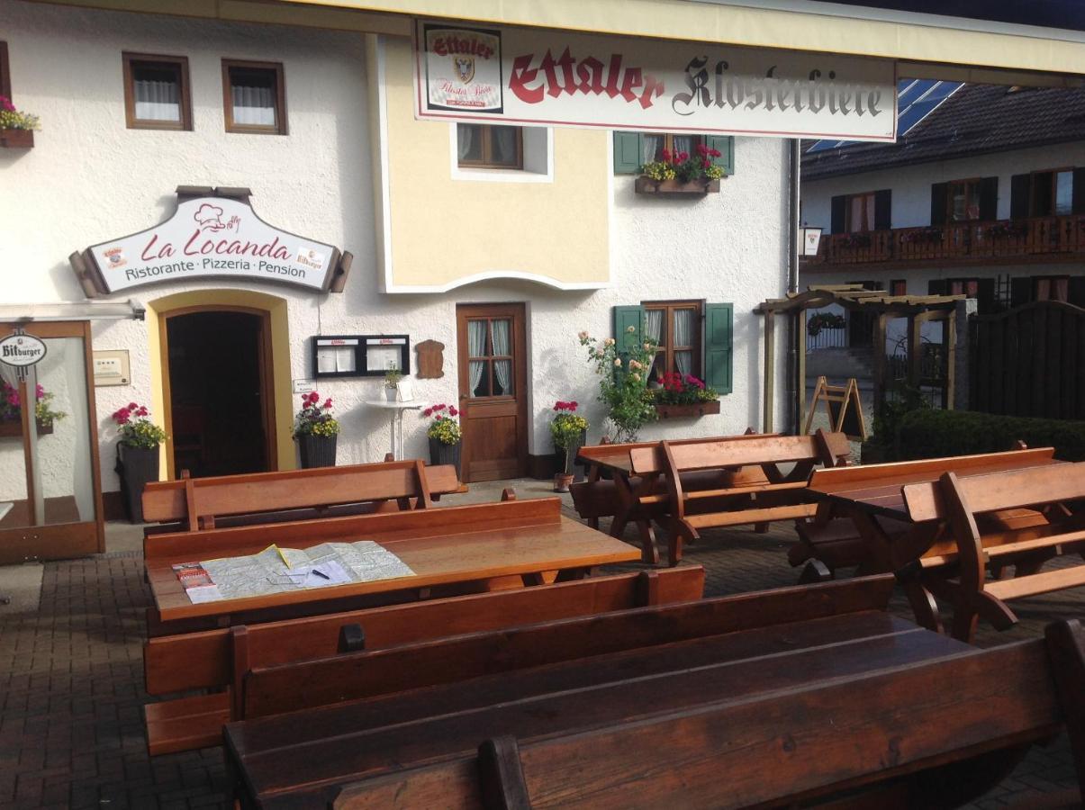 La Locanda Ristorante Pizzeria Garni オールシュタット エクステリア 写真